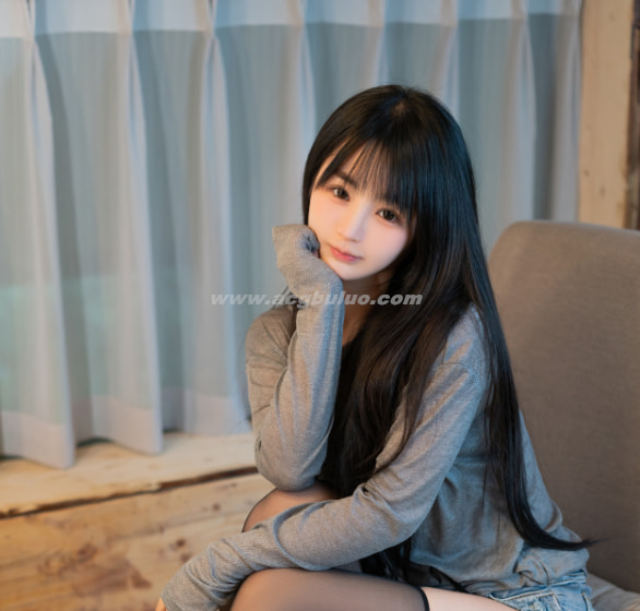 樱井宁宁之微醺的后辈，宁宁子同学在迎新酒会上备受关注