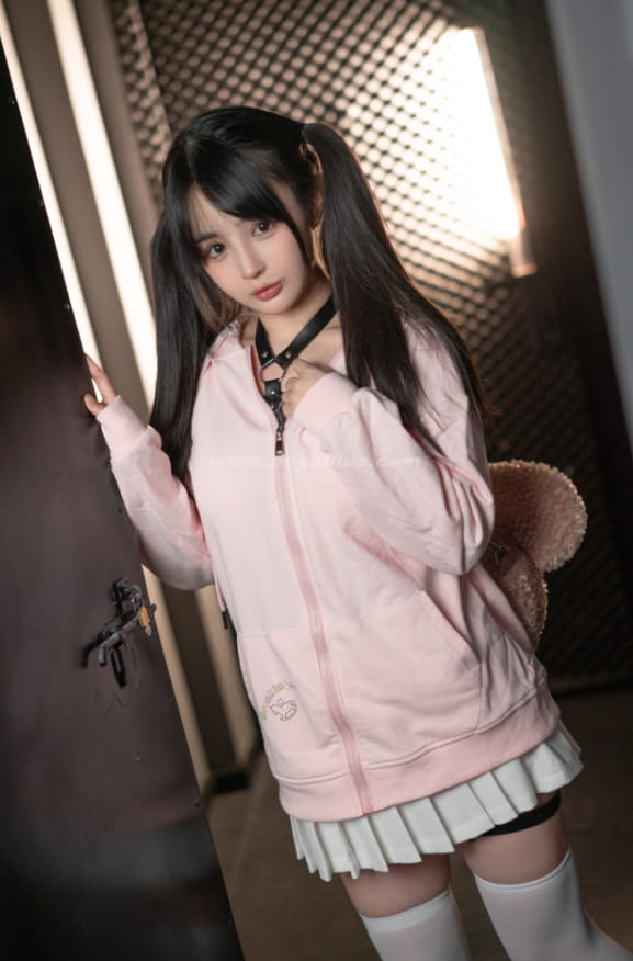 樱井宁宁接到主人的新任务，cosplay不一样的玩法