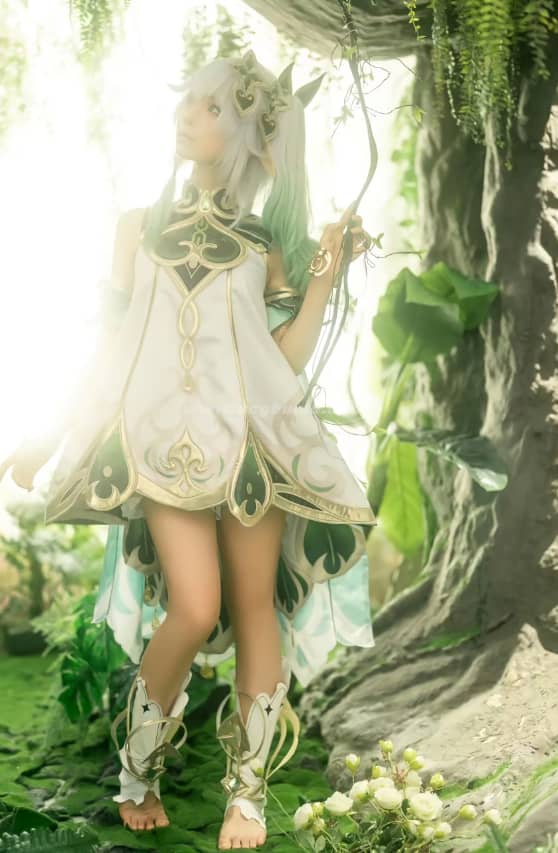 蠢沫沫cosplay大慈树王揭秘：完美还原游戏原神角色