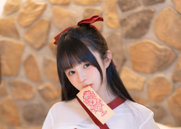 樱井宁宁穿越成巫女，传递古老的美和祝福