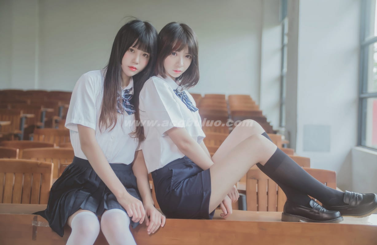 [桜桃喵] NO.004 JK百合1 [43P-325MB]插图3